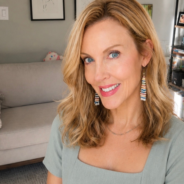 Moira Anderson, yoga and breathwork instructor